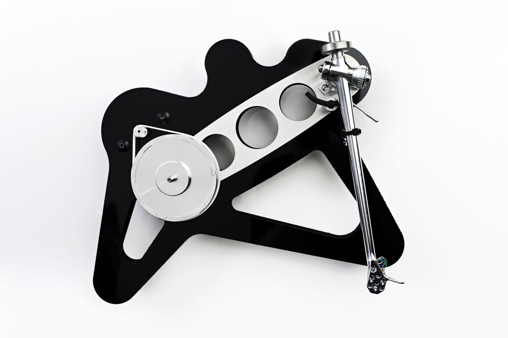 rega-technology-low-mass-rp10-topview-1024x683.jpg